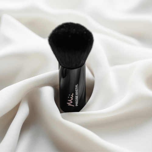 MII Precise Mineral Kabuki precyzyjny pędzel Kabuki do minerałów.png